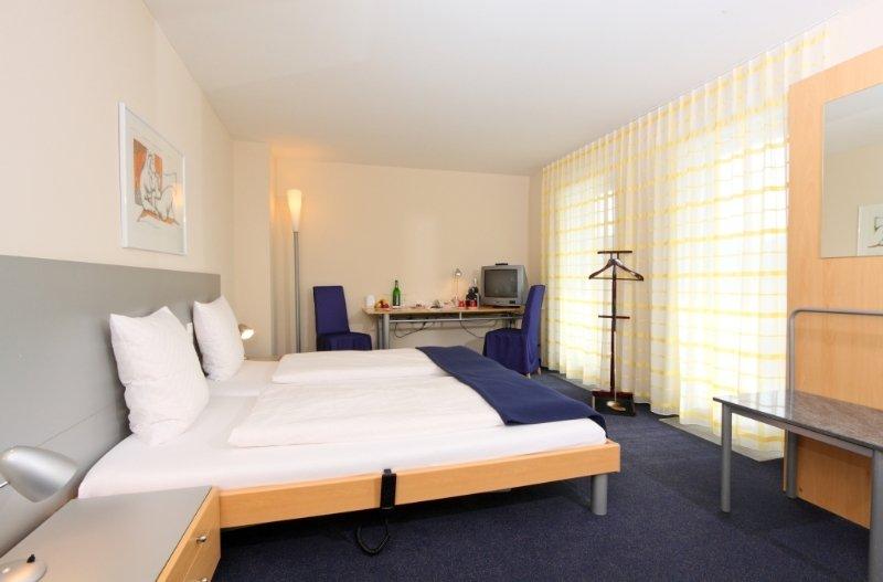 Aarau West Swiss Quality Hotel Oberentfelden Quarto foto