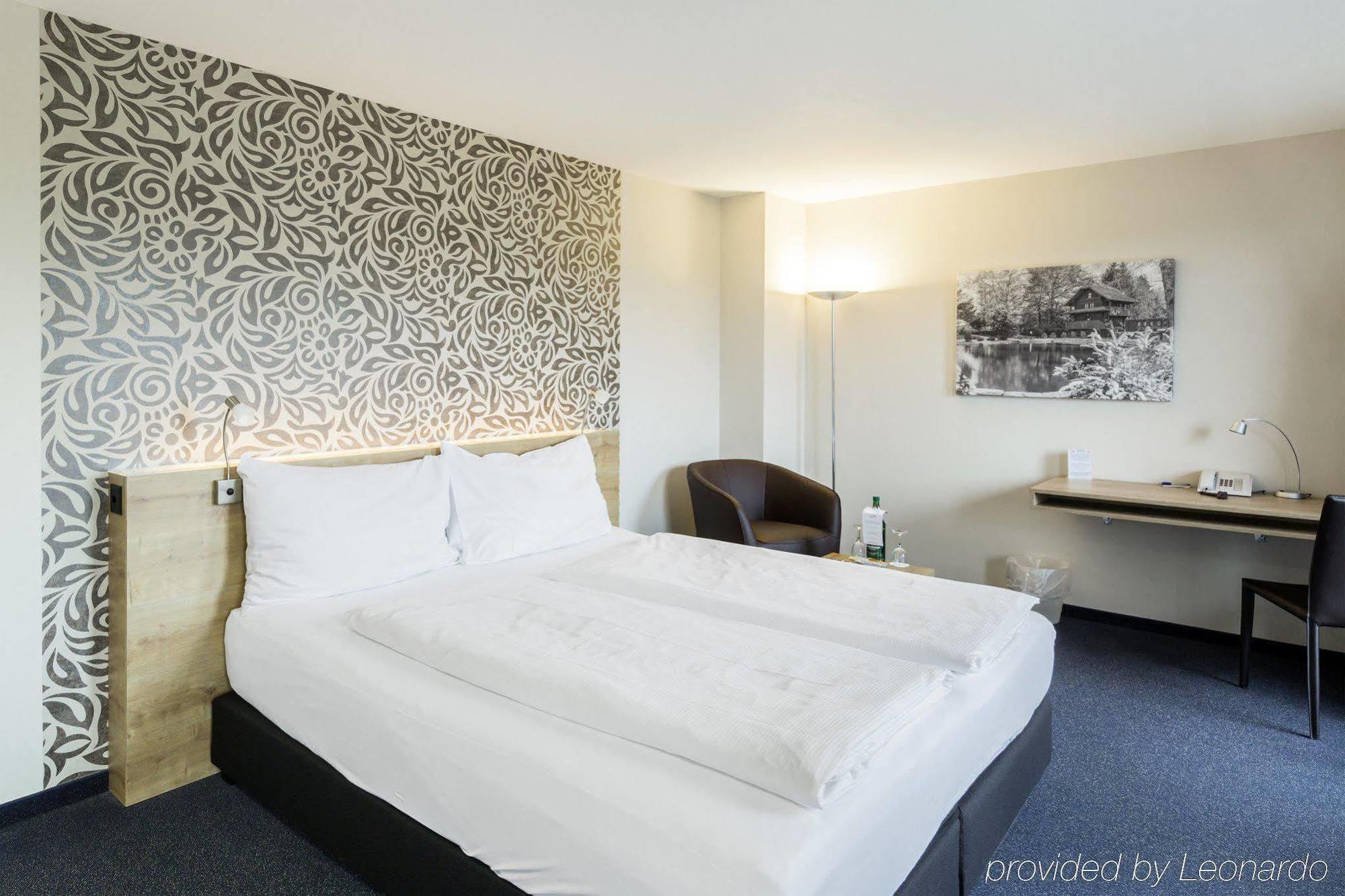 Aarau West Swiss Quality Hotel Oberentfelden Exterior foto