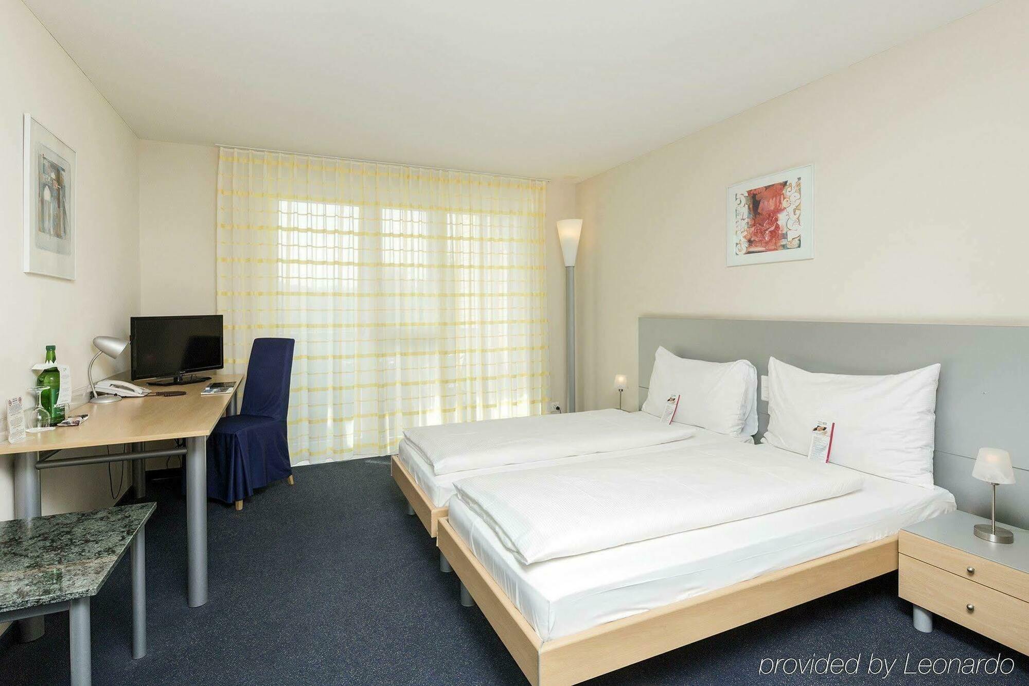 Aarau West Swiss Quality Hotel Oberentfelden Exterior foto